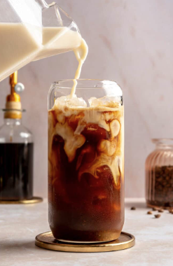 Shaken Cold Brew w/Toppings