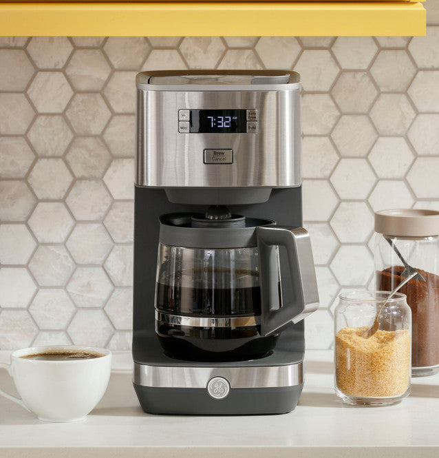 GE Drip Coffee Maker with Glass Carafe